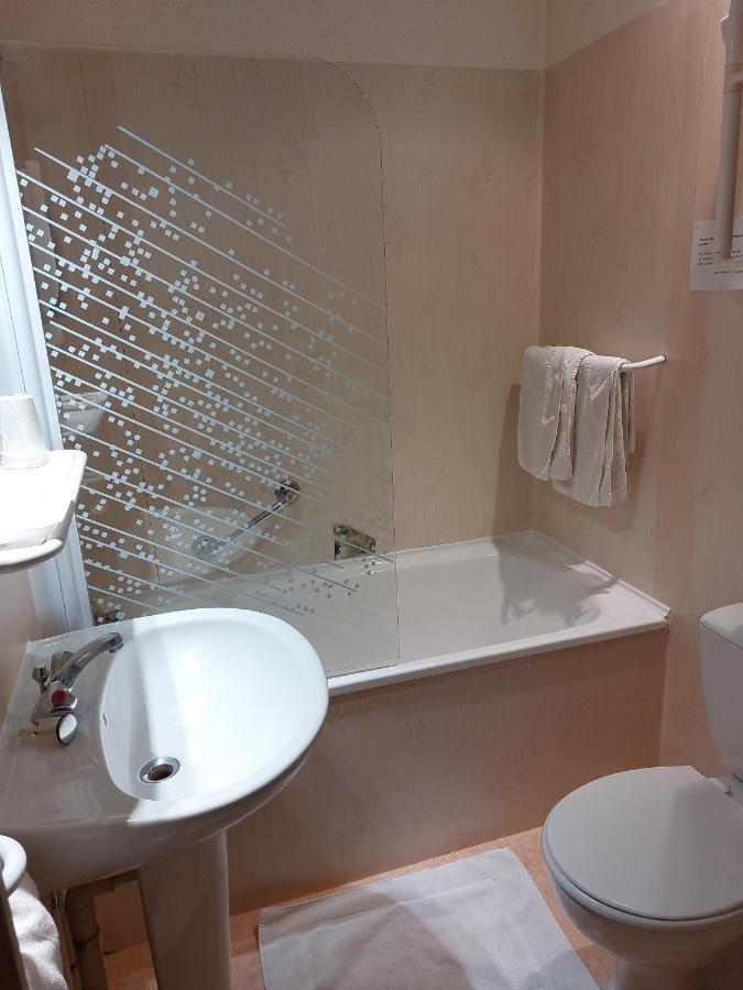 Hotel De France Objat Екстер'єр фото