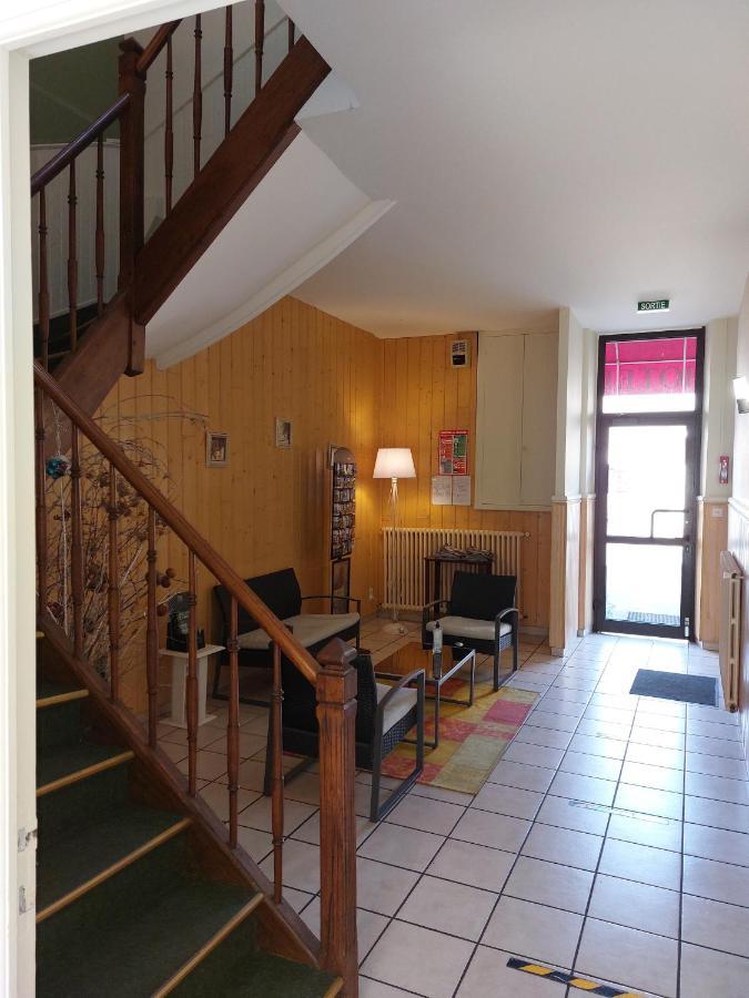 Hotel De France Objat Екстер'єр фото